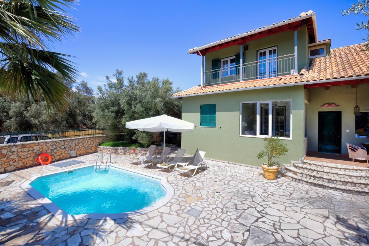 Elite Escape Villa Tsoukalades Exterior photo