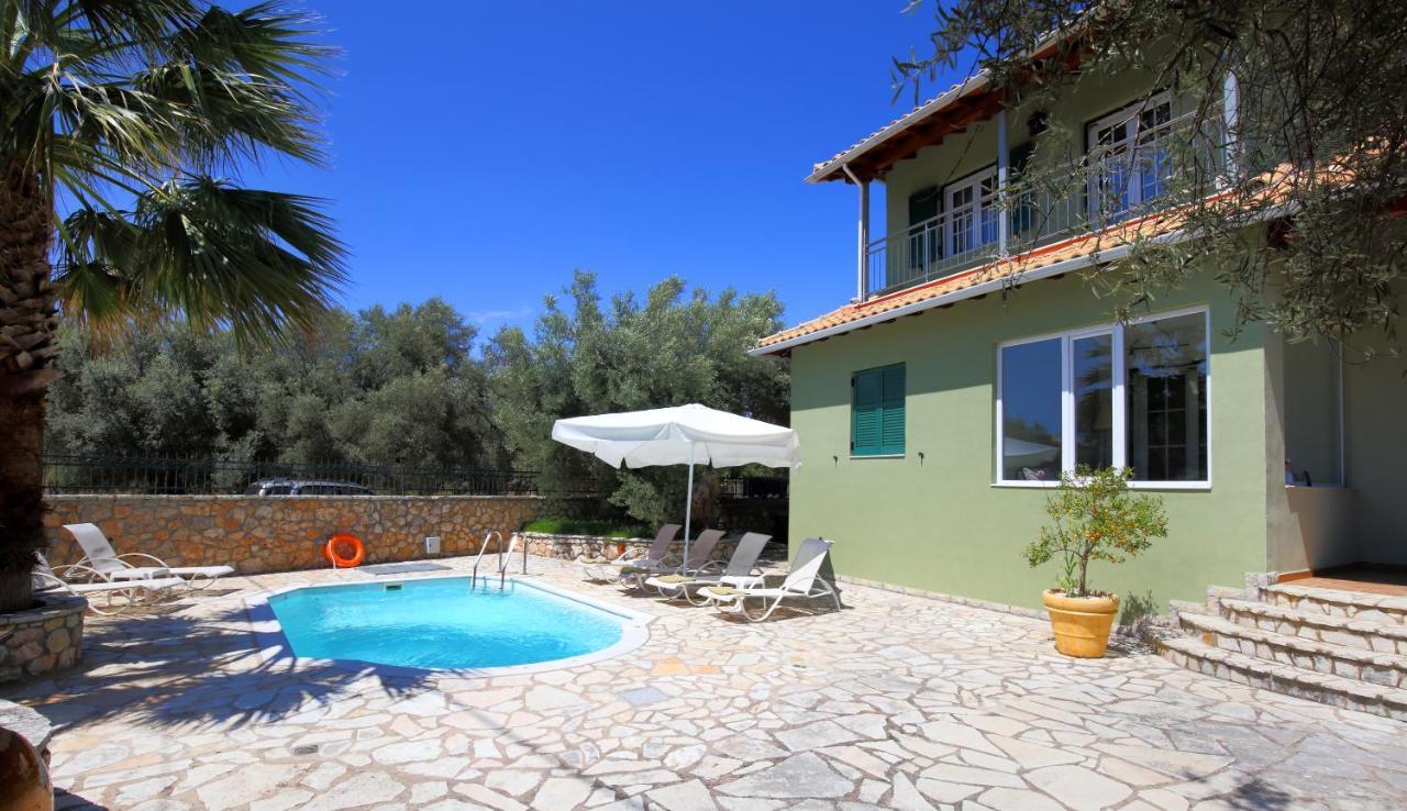 Elite Escape Villa Tsoukalades Exterior photo
